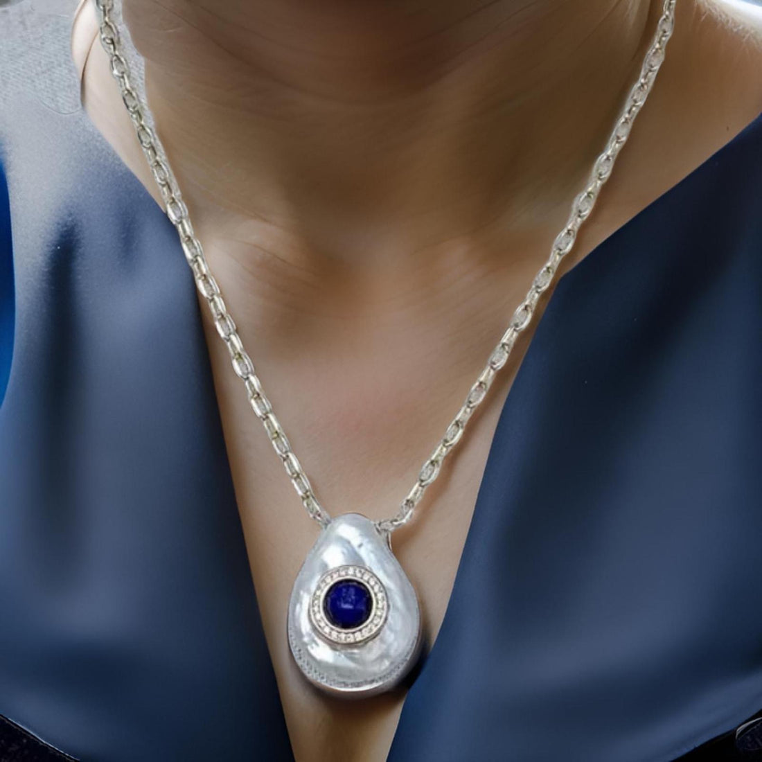 How to choose perfect Chain necklace with pendant