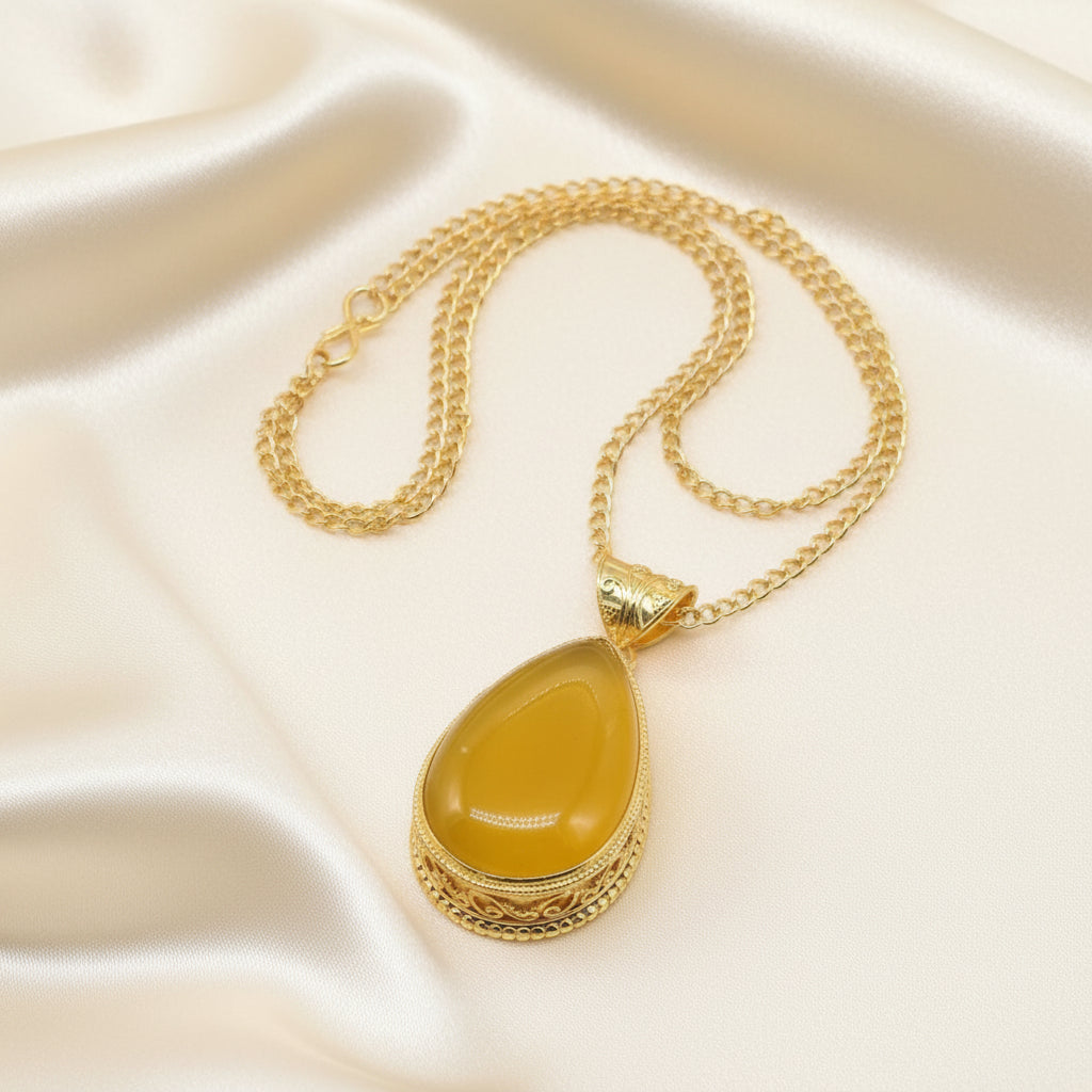 Capri Butterscotch Baltic Amber & Pearl Luxe Necklace and Bracelet Set