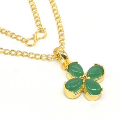 Green Onyx Gold Chain Clover Pendant Necklace 18”