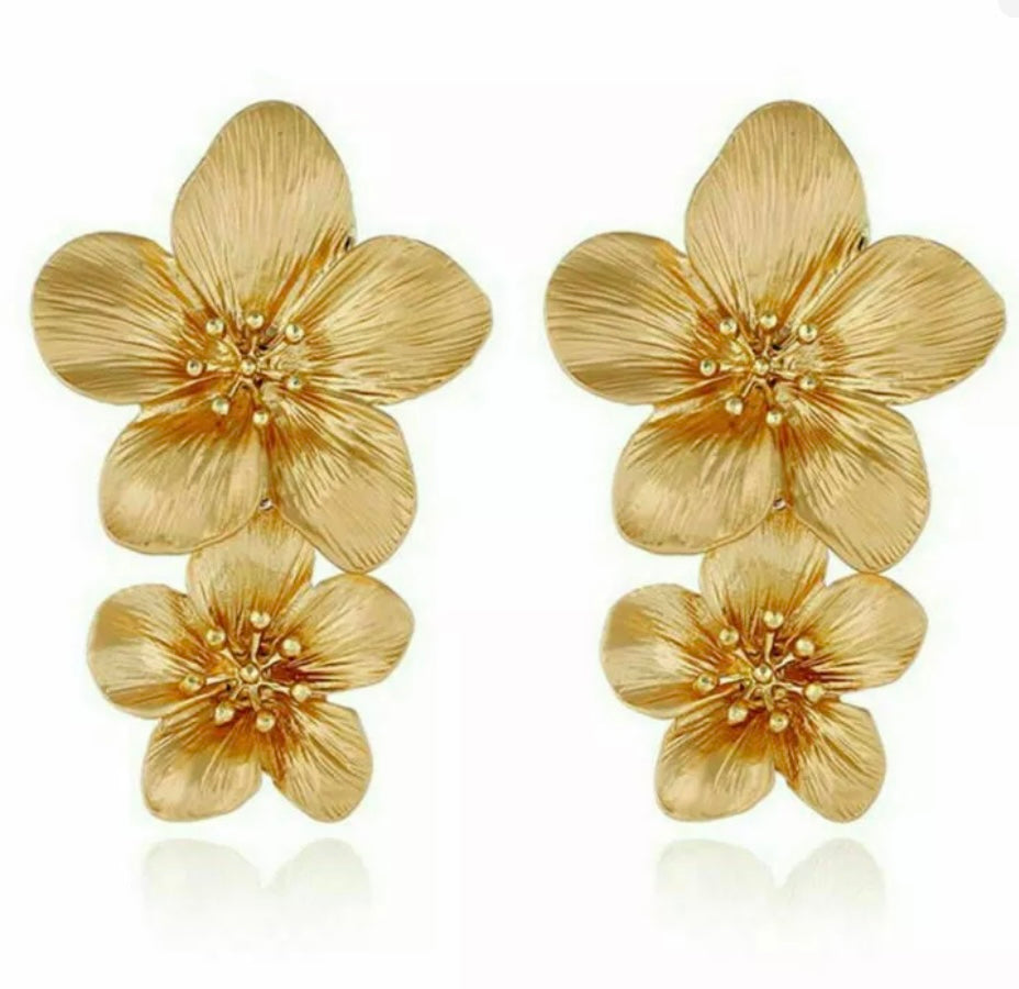 Multi Colors Eye-Catching Double-Drop Flower Statement Earrings